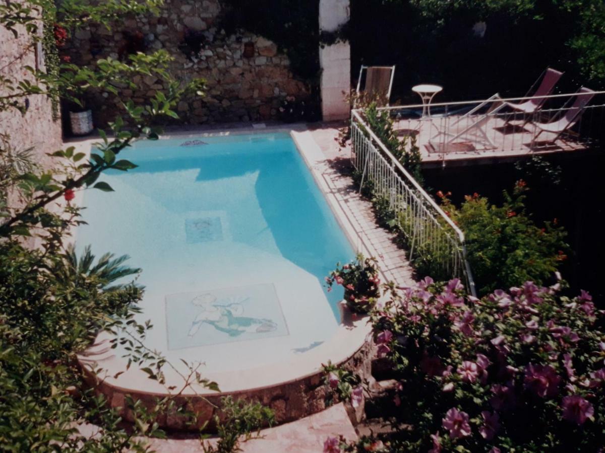La Roseraie Lodeve Bagian luar foto